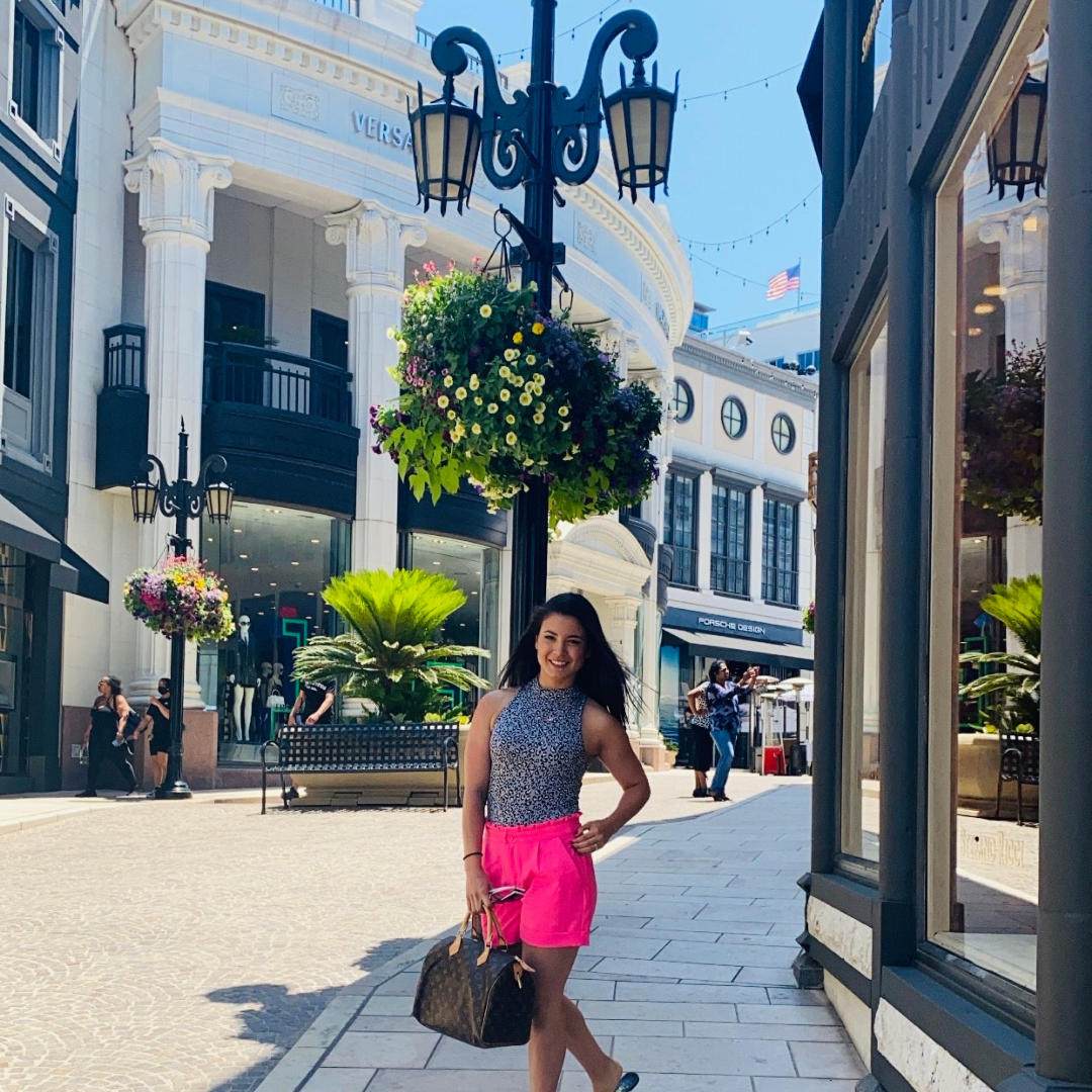 The best way to start the weekend is shopping on Rodeo Drive